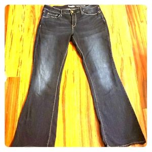 Signature by Levi Strauss Modern Bootcut